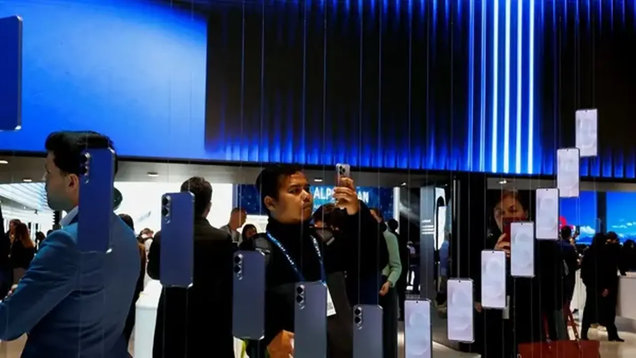 أبرز إصدارات فبراير.. قائمة الهواتف الذكية الجديدة المنتظرة بالأسواق العالمية عام 2026